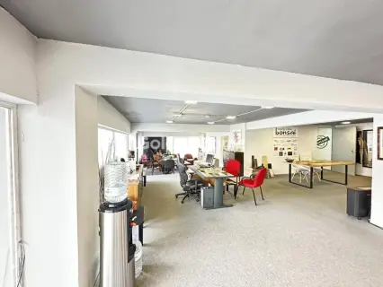 Store 590m<sup>2</sup> for rent photo 4