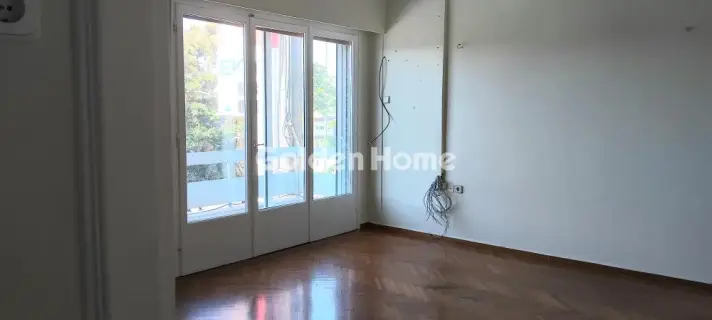 Office 120m<sup>2</sup> for rent photo 4