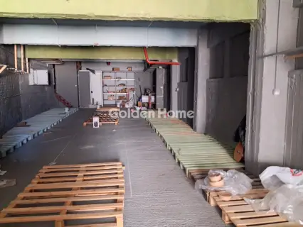 Warehouse 192m<sup>2</sup> for rent photo 1