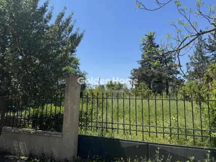 Οικιστικό 310τ.μ. προς πώληση φωτογραφία 1