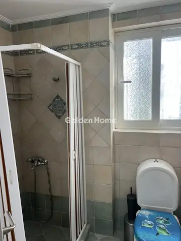 House 230m<sup>2</sup> for rent photo 14