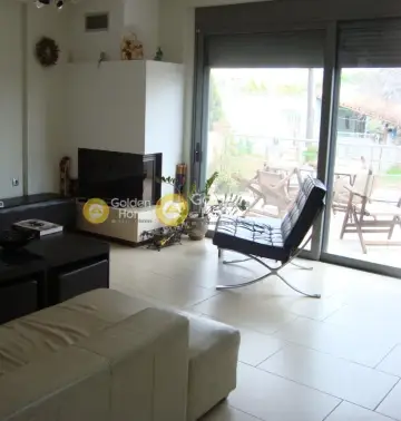Maisonette Attached 230m<sup>2</sup> for sale photo 1