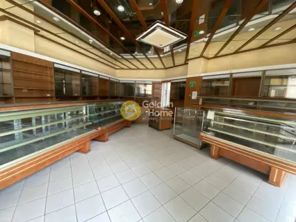 Store 120m<sup>2</sup> for rent photo 1